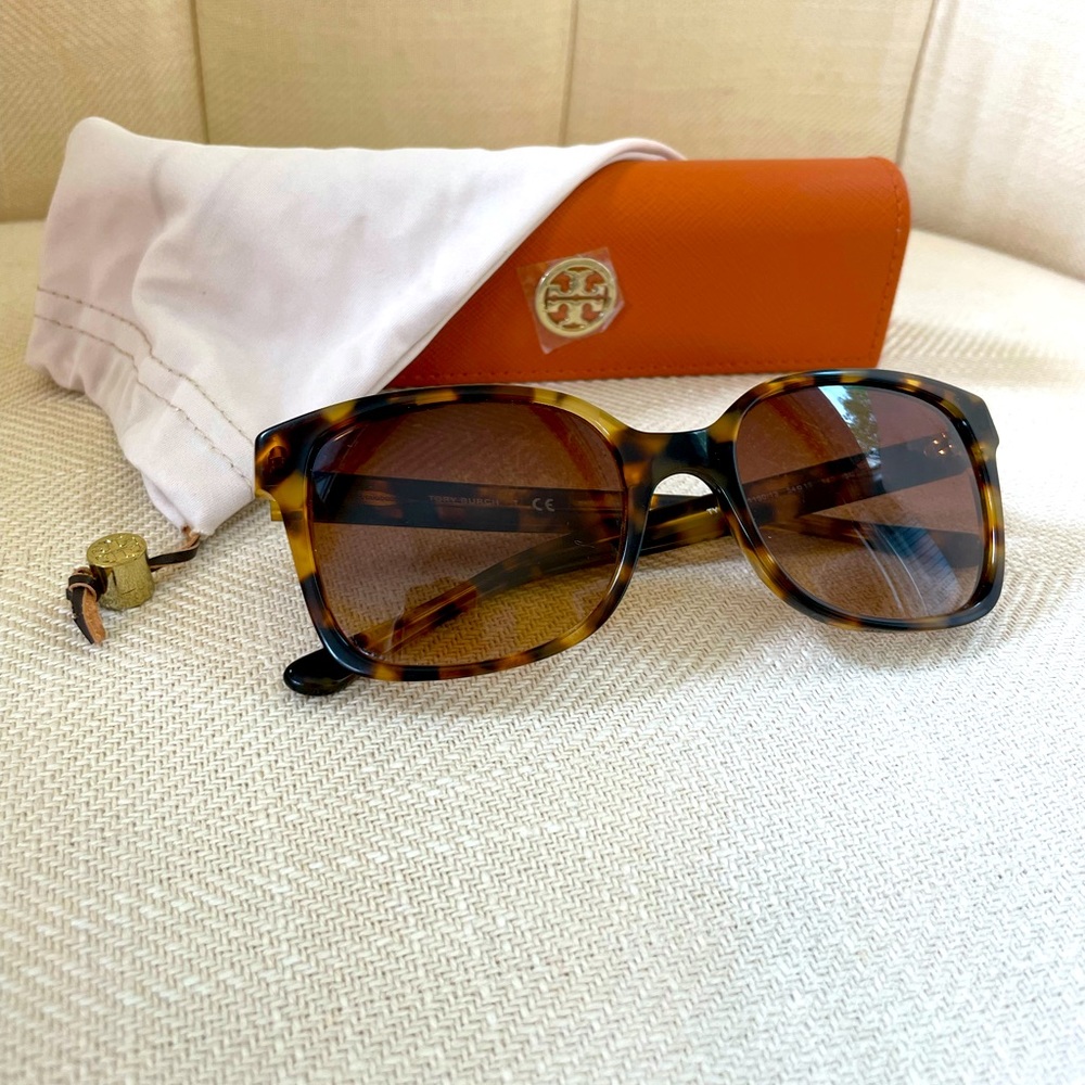 Tory Burch Sunglasses With Case and Pouch